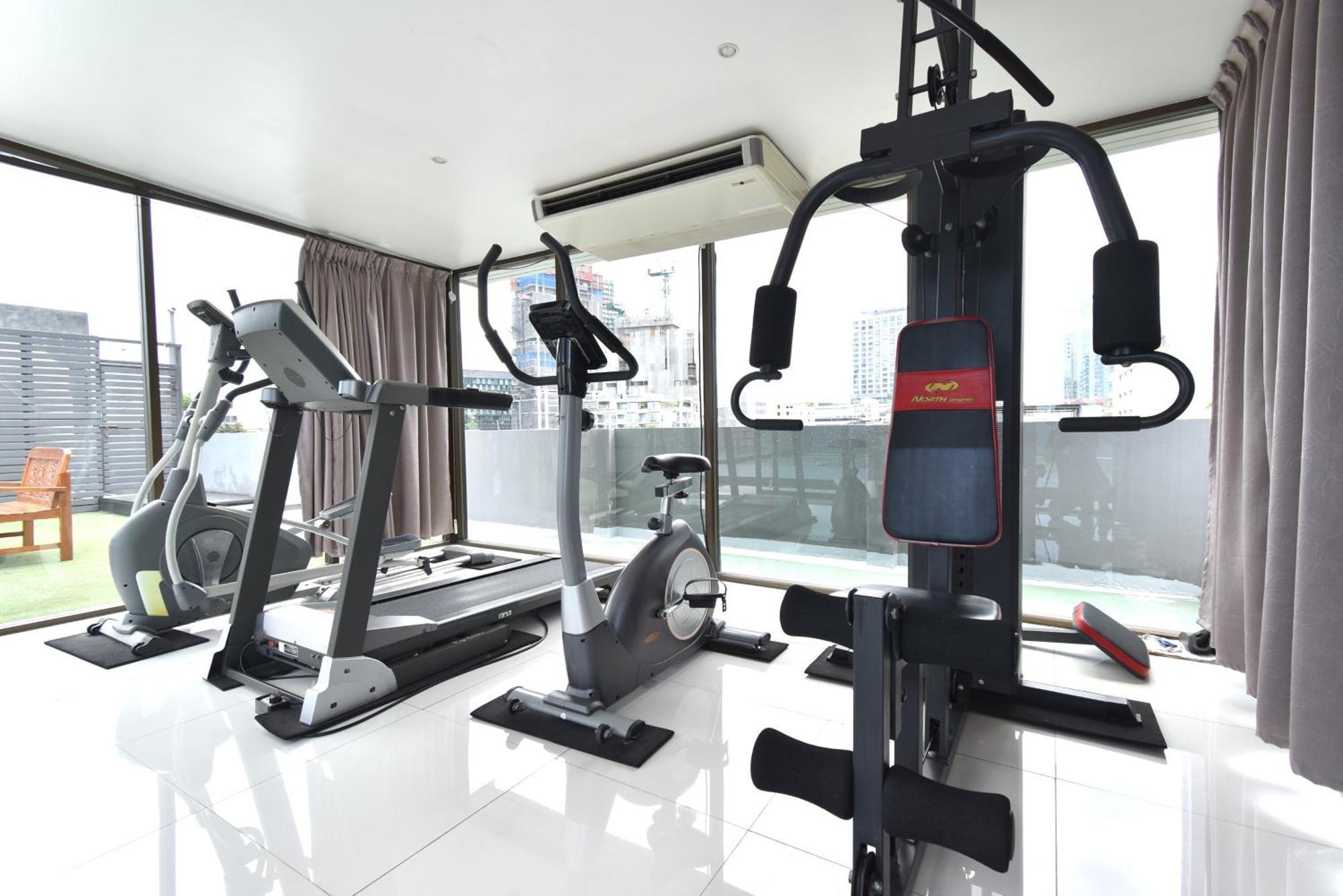 Ascella Sukhumvit 38 Apartment Bangkok Exterior photo